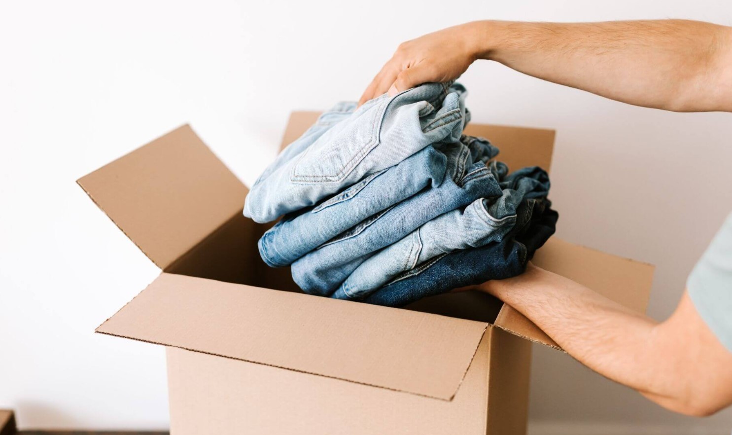 What To Do With Unwanted Clothes When Moving