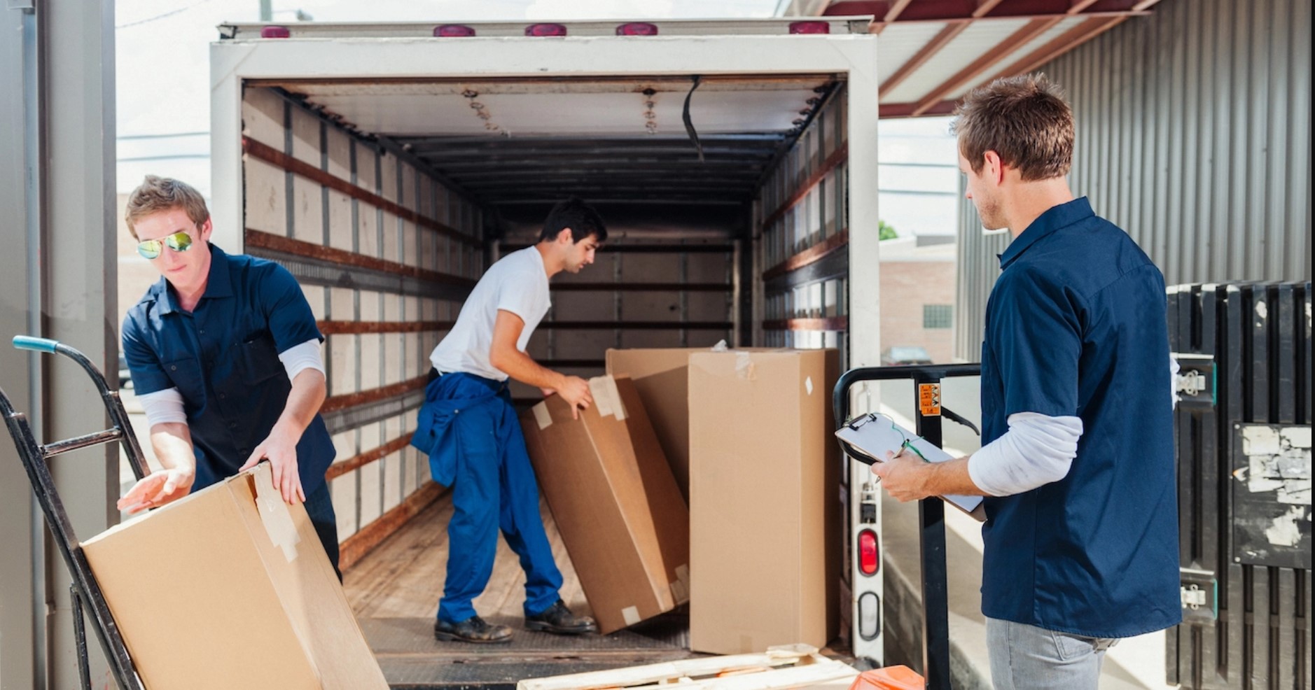 How Professional Oshawa Movers Simplify Your Relocation